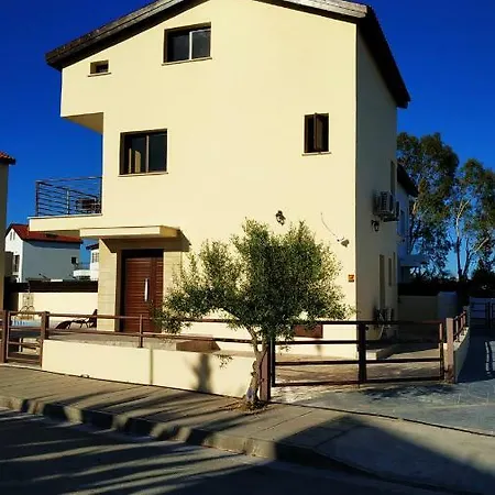 Afrodite Luxury Villas Oroklini